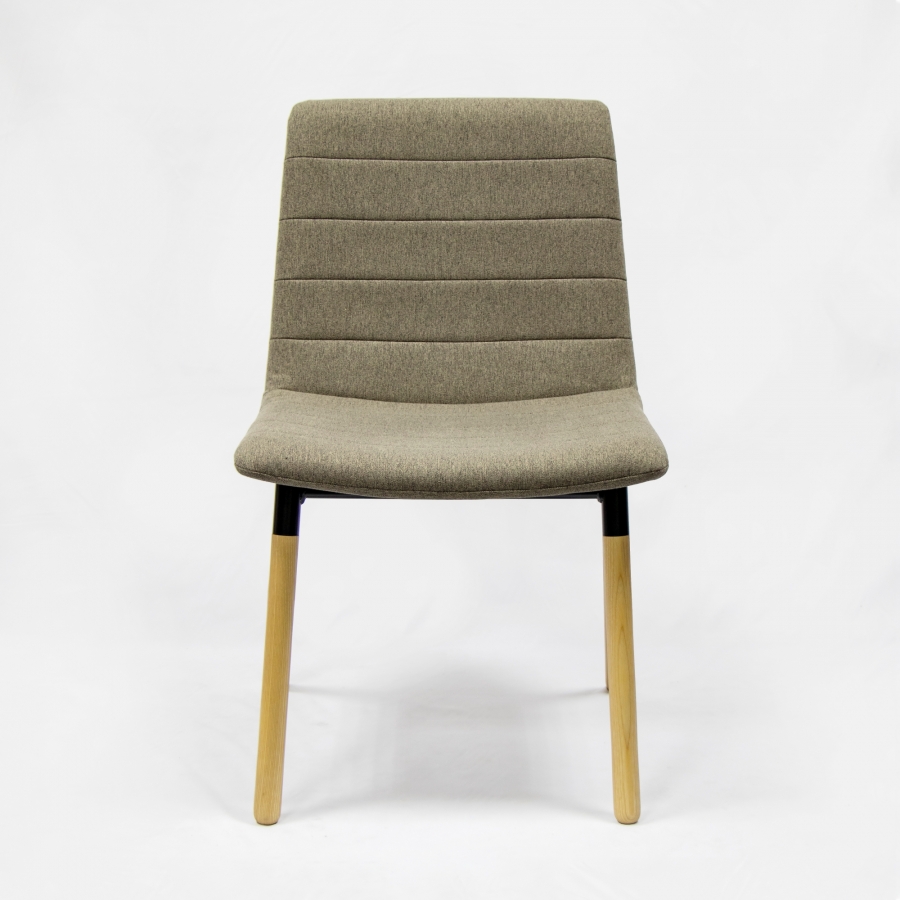 Canto Guest Chair Wood Leg